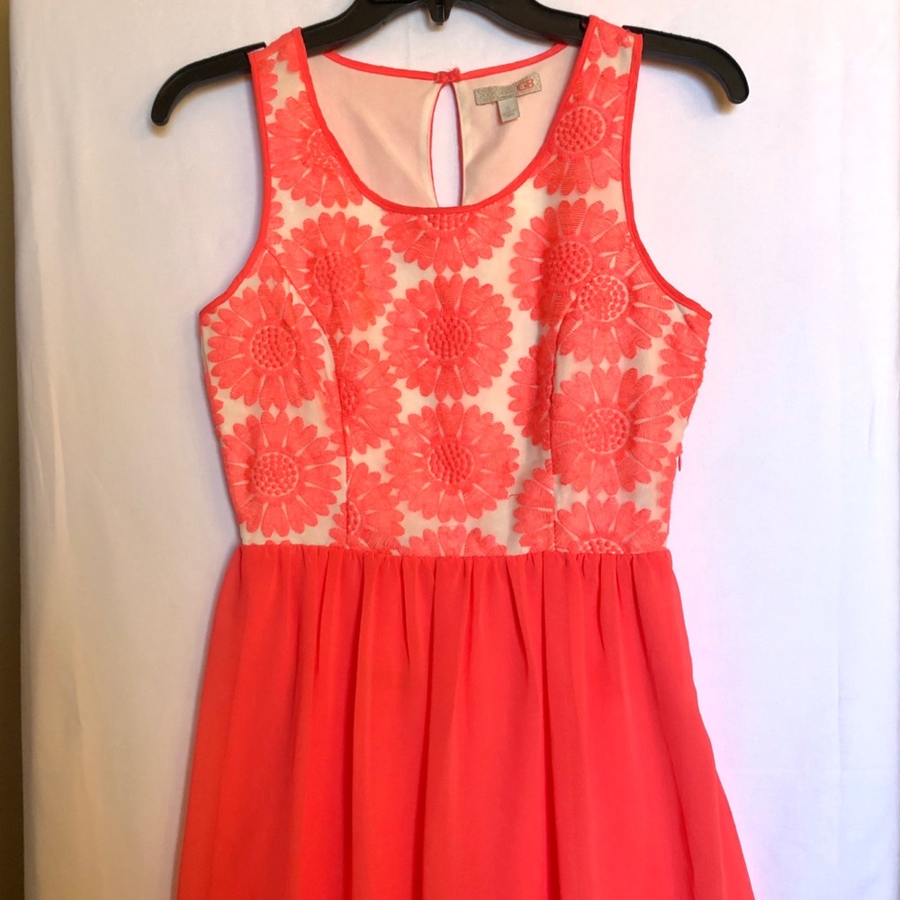 Gianni Bini Orange and Cream Junior Dress